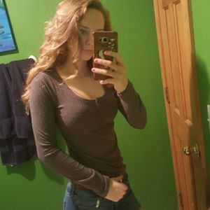 Meet your Posher, Brianna